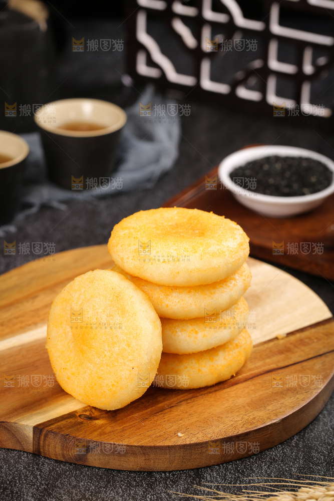深底上的糖糕