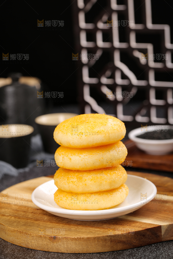 深底上的糖糕