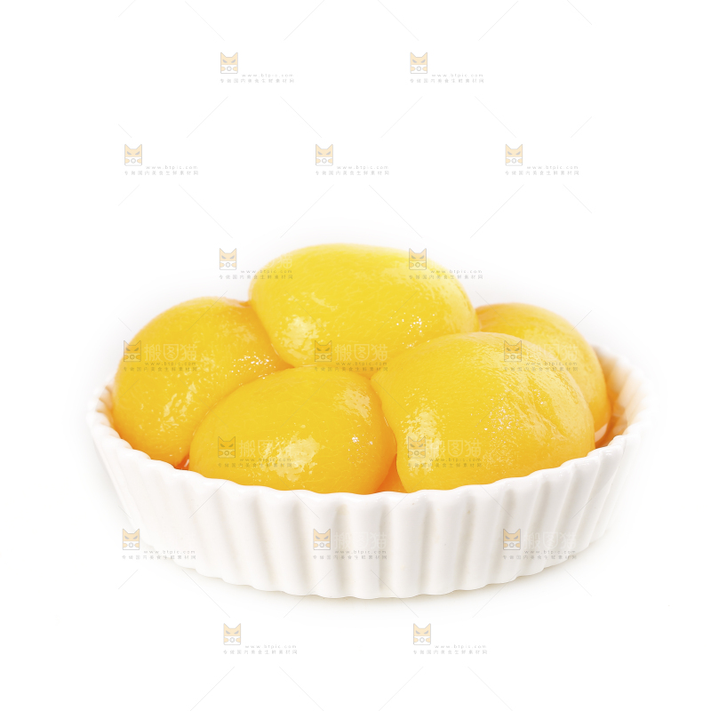 白底上的黄桃罐头