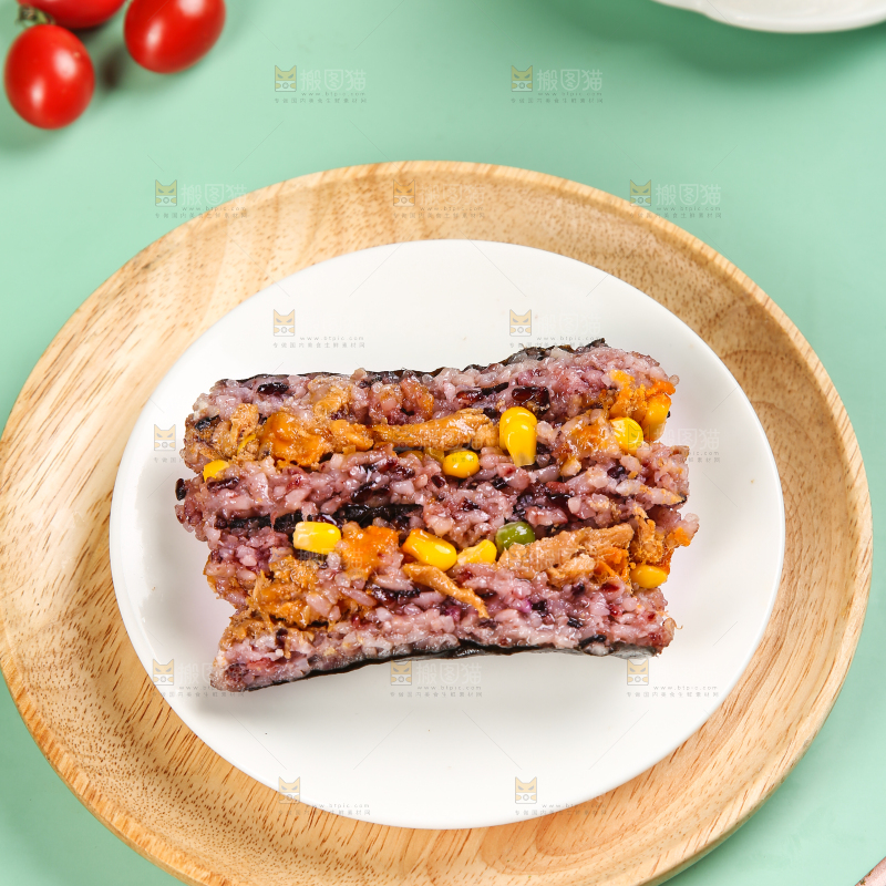 浅底上的手工大饭团