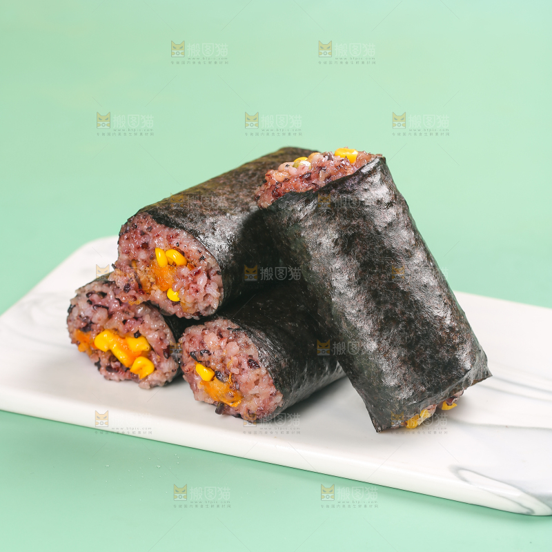 浅底上的手工大饭团