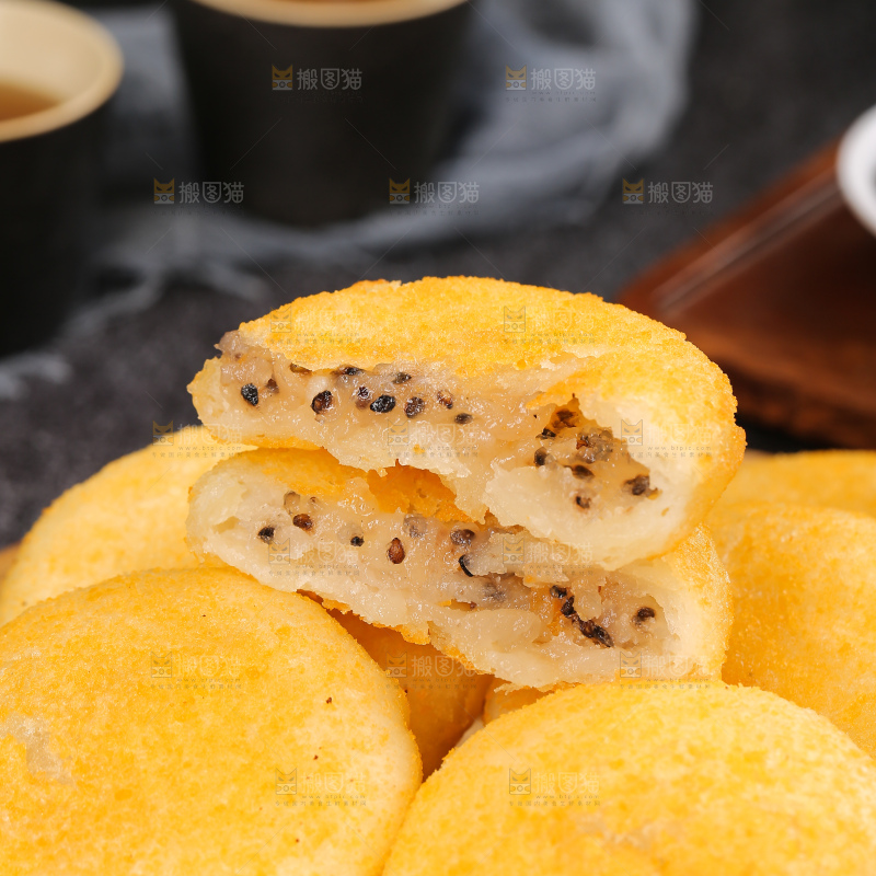 深底上的糖糕