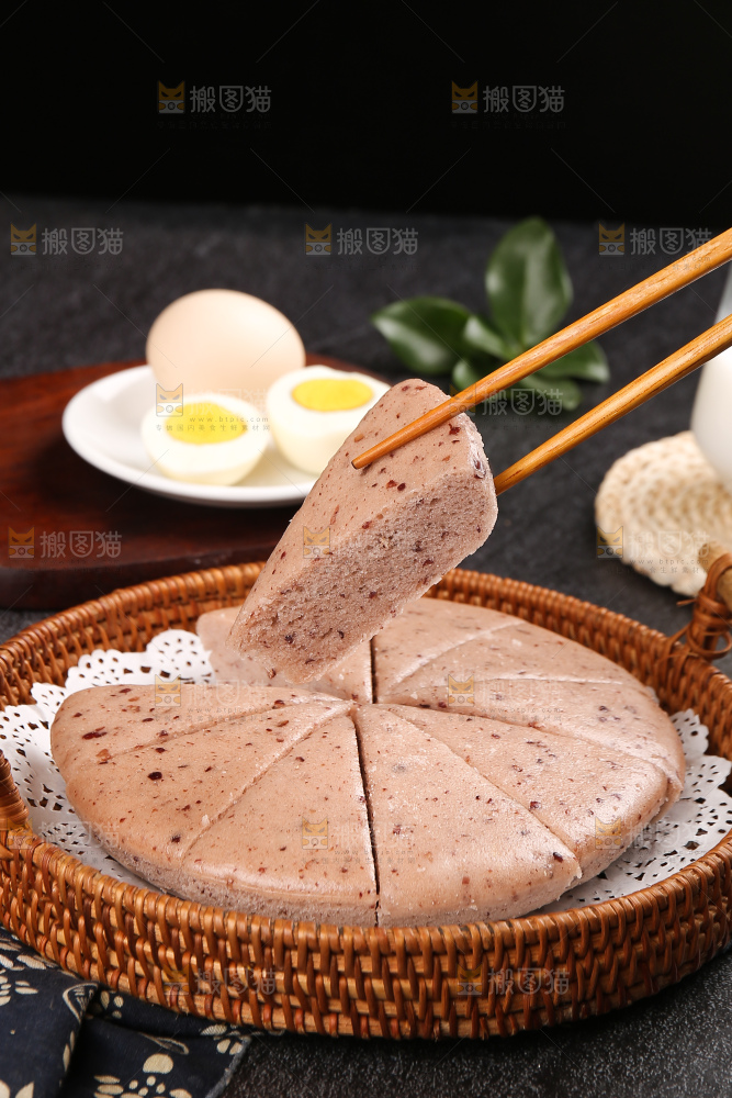 深底上的红豆发糕