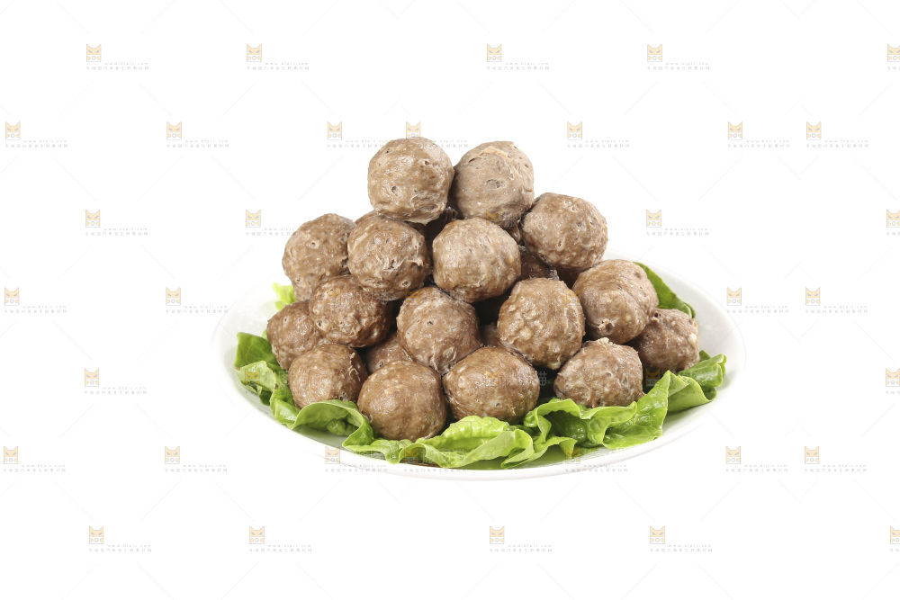 白底上的牛肉丸