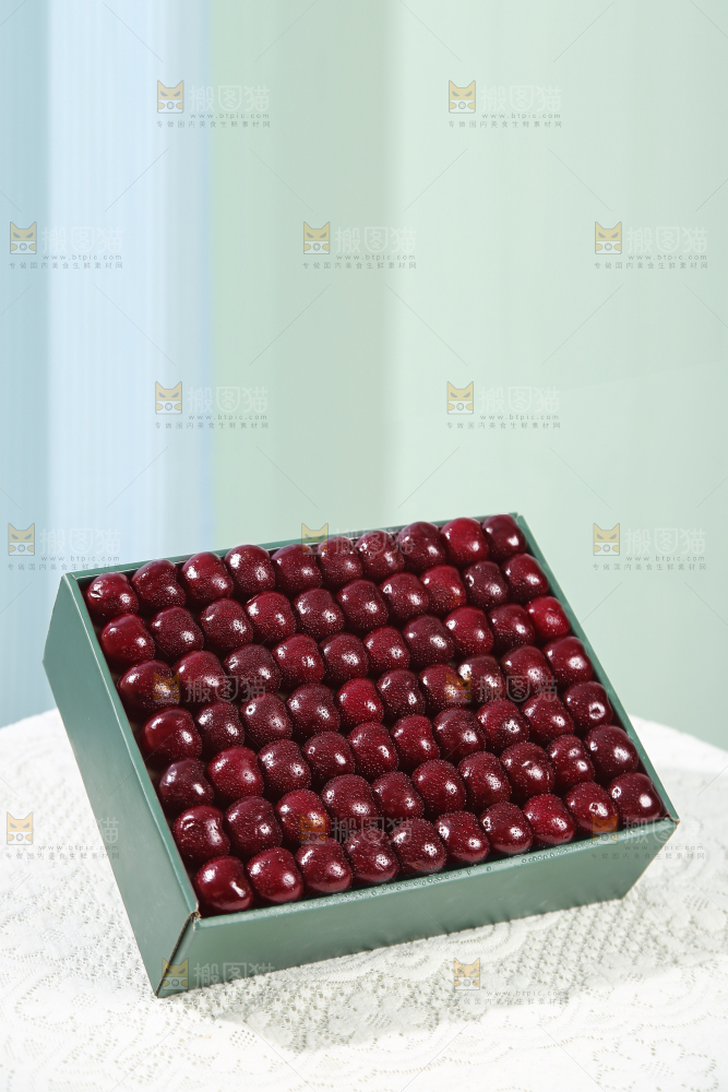 礼盒里的智利车厘子