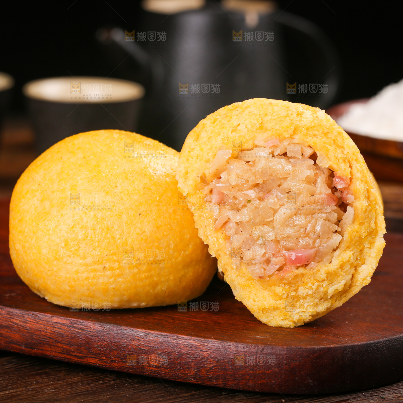 深底上的萝卜粉条团子