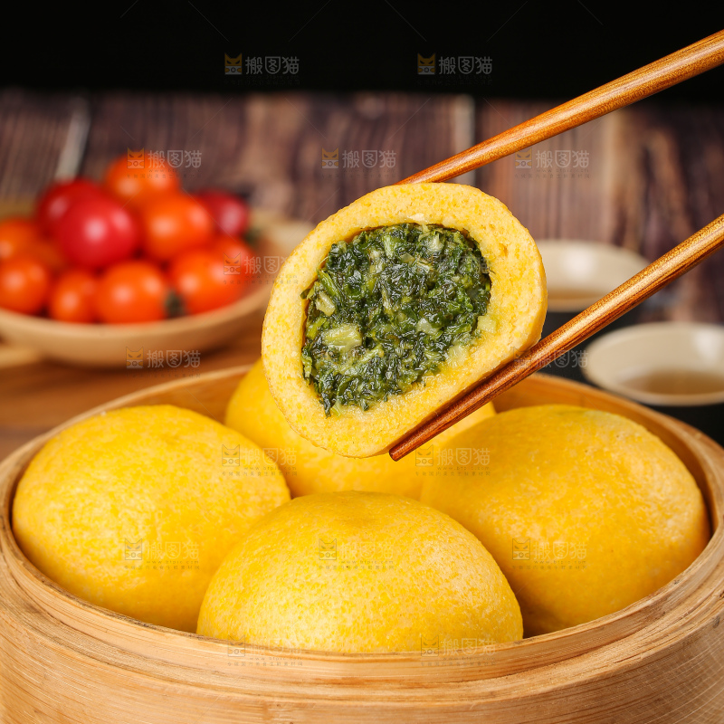 深底上的荠菜团子