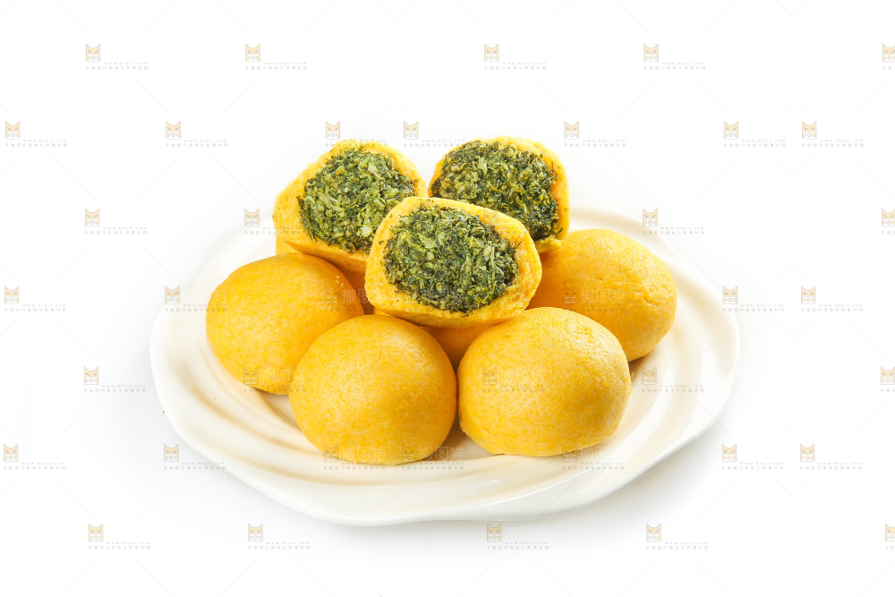 白底上的荠菜团子