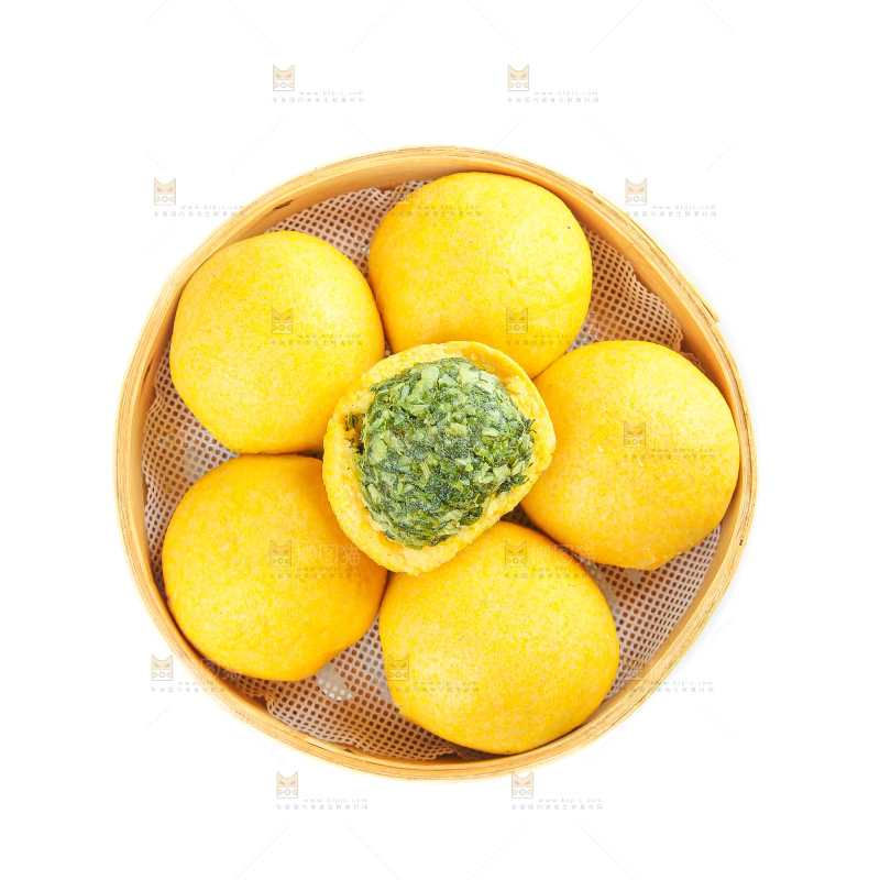 白底上的荠菜团子