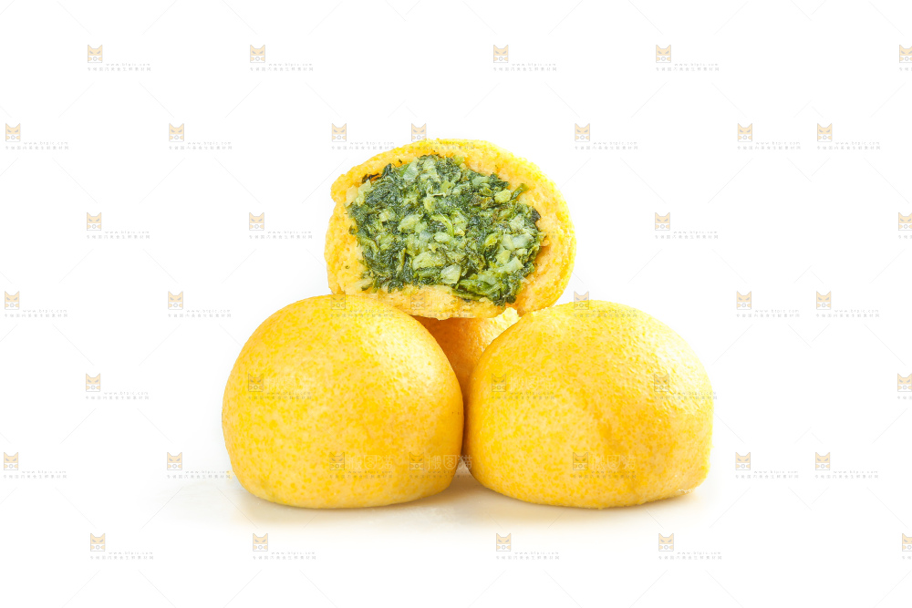 白底上的荠菜团子