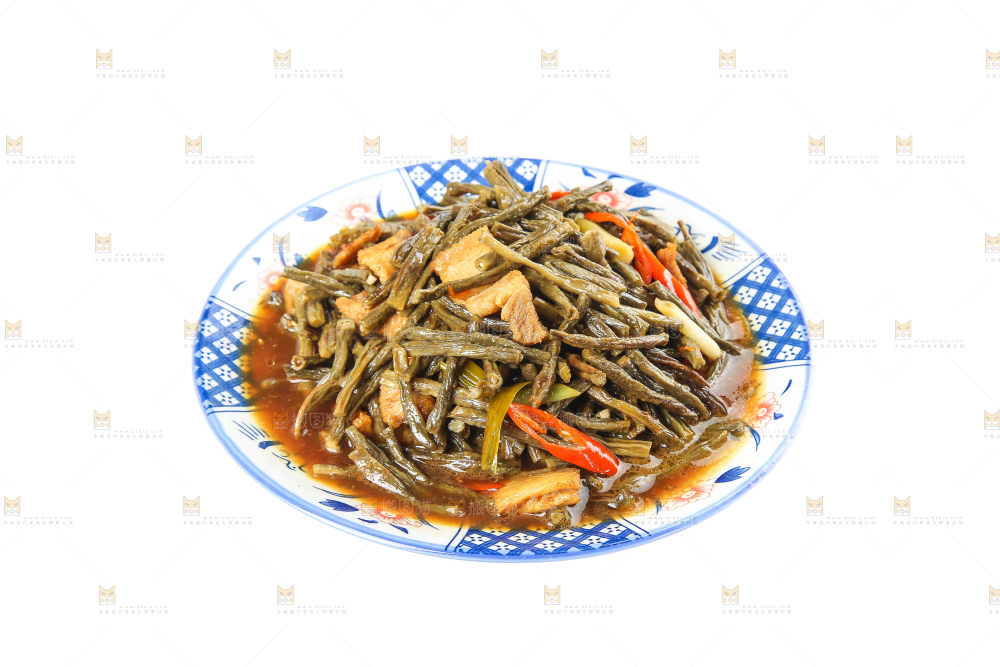 盘子里的干豆角炒肉