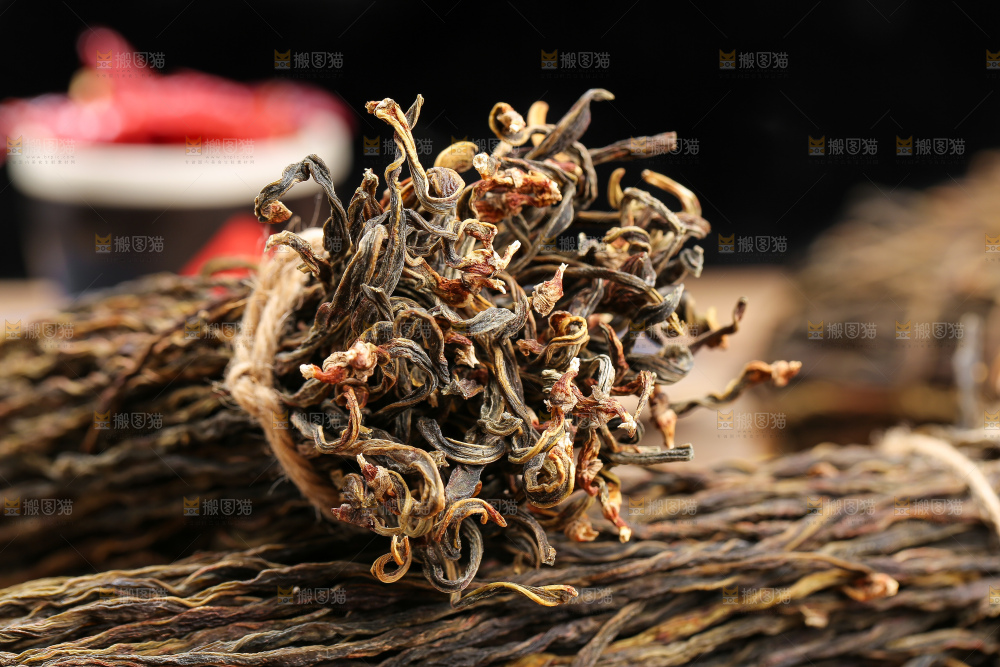 深底上的干豇豆