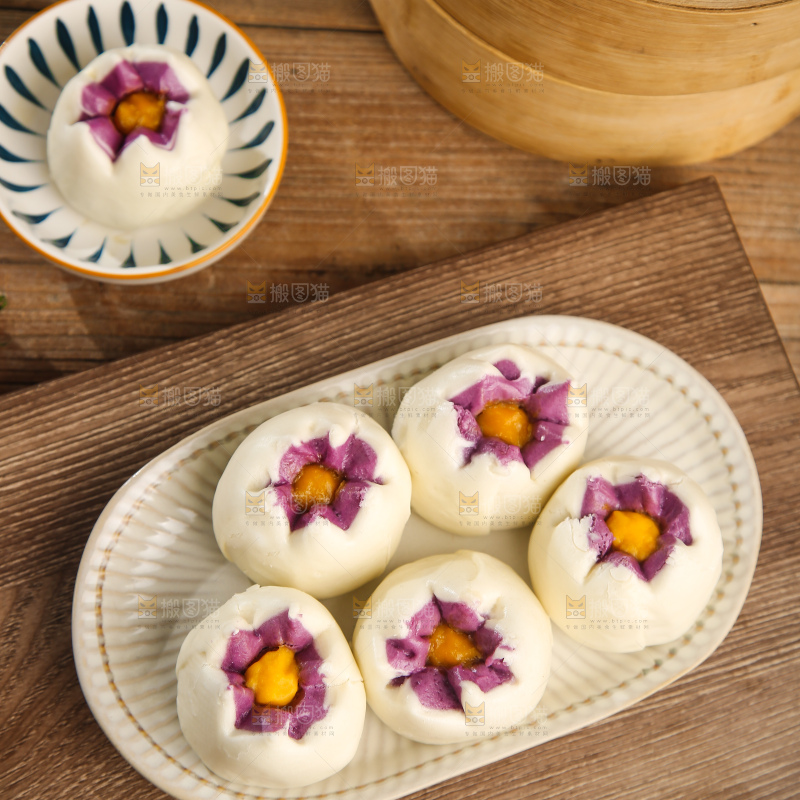 木底上的芙蓉包