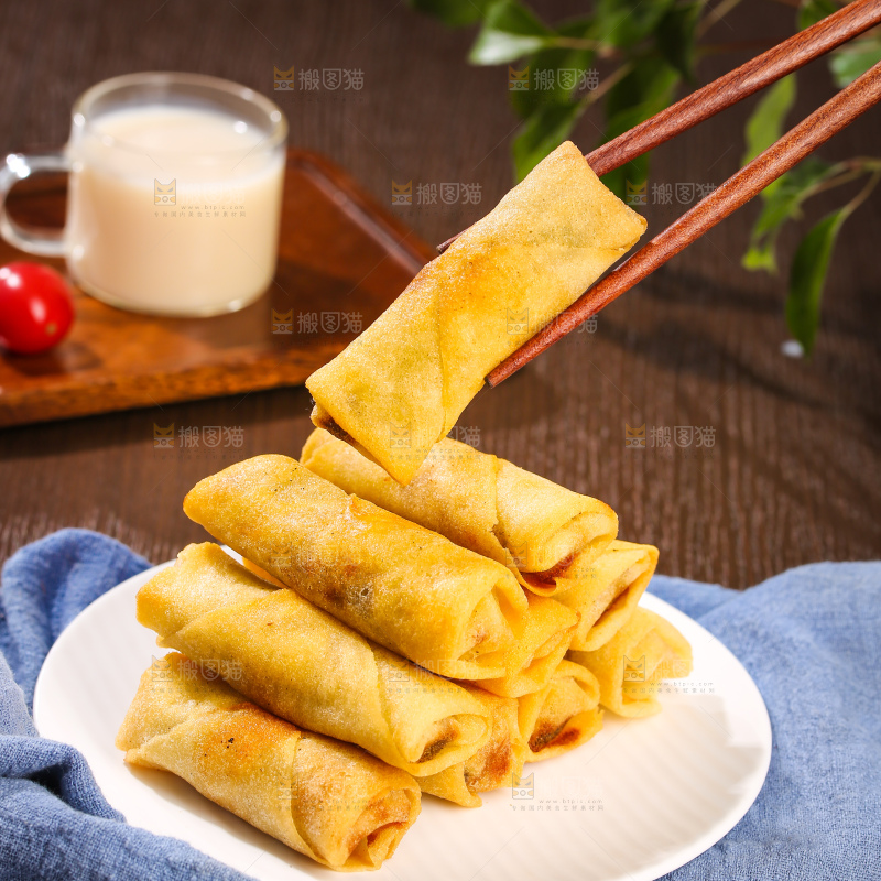 深底上的豆沙春卷