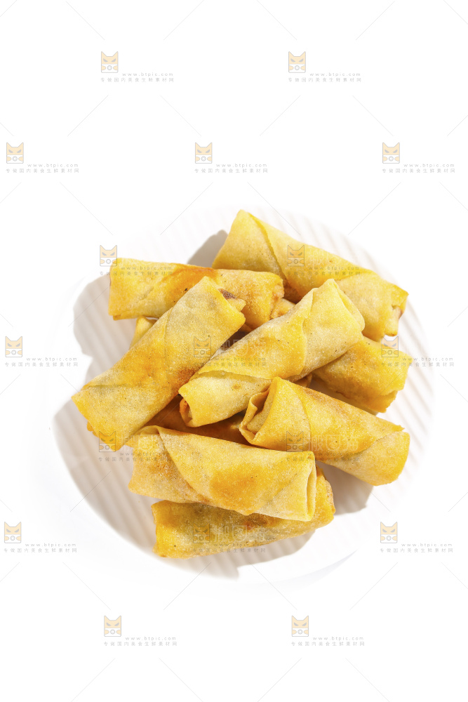 白底上的豆沙春卷