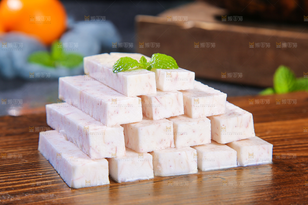 深底上的荔浦芋头
