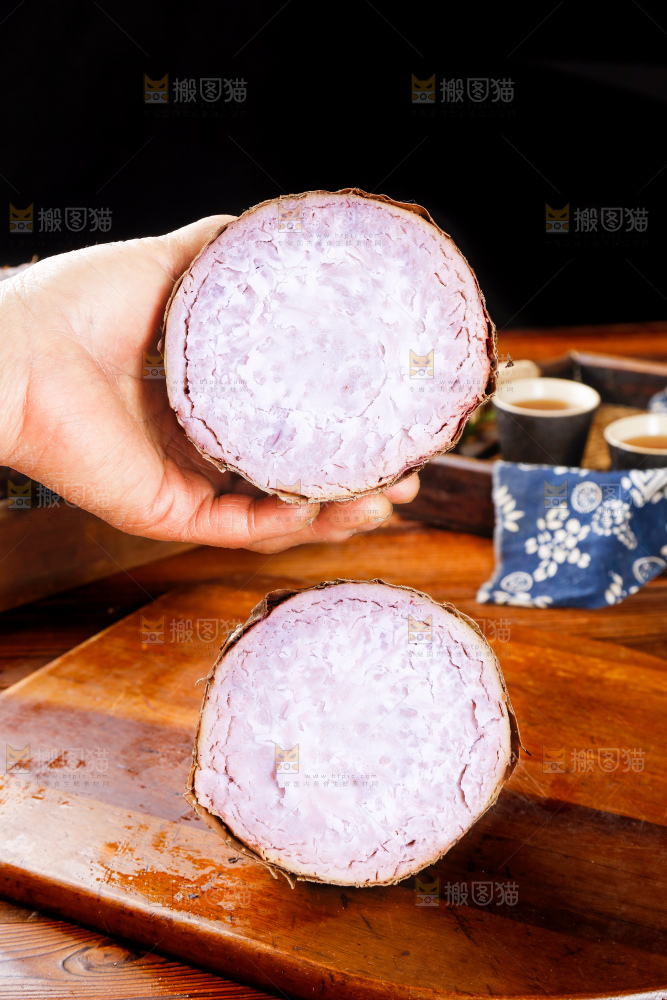 深底上的荔浦芋头