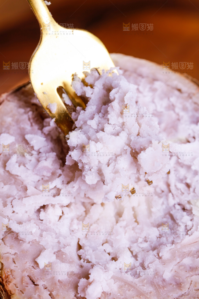 深底上的荔浦芋头