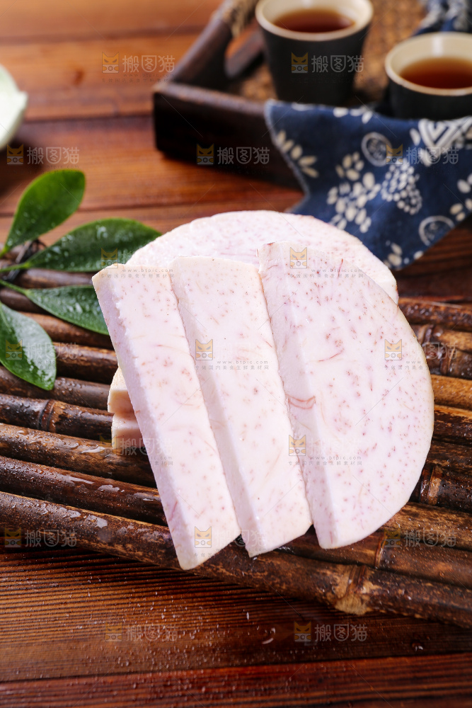 深底上的荔浦芋头