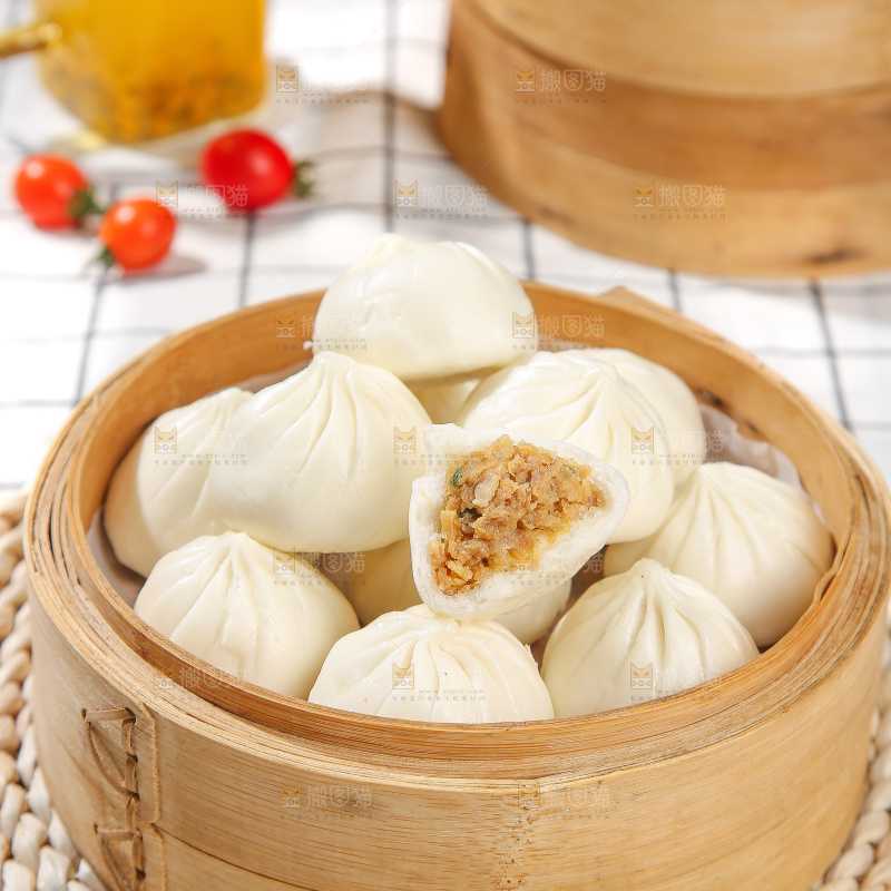 浅底上的杭州小笼包
