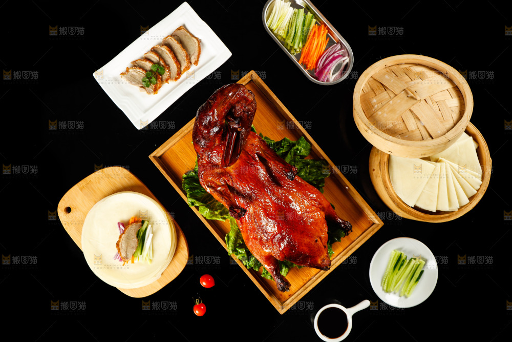 深底上的烤鸭