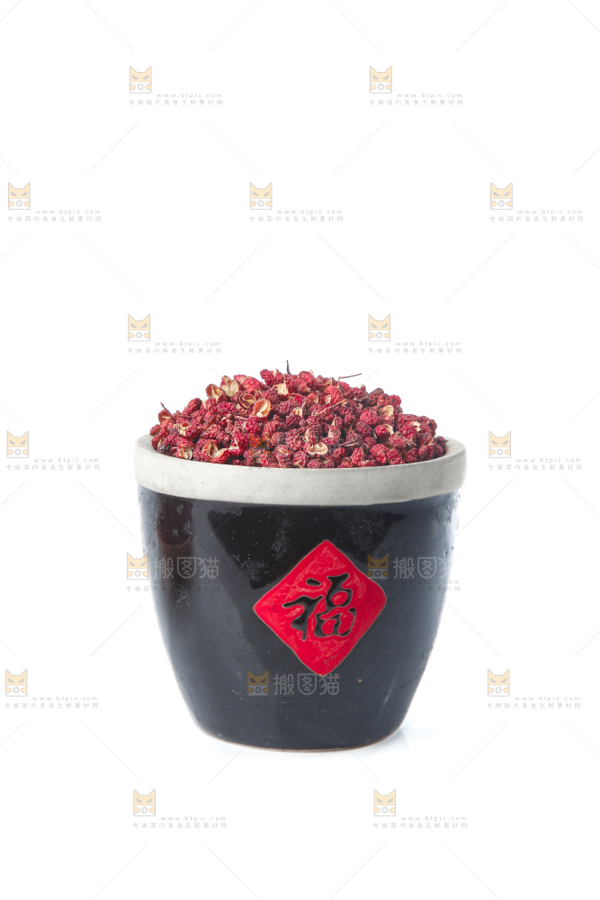 白底上的红花椒