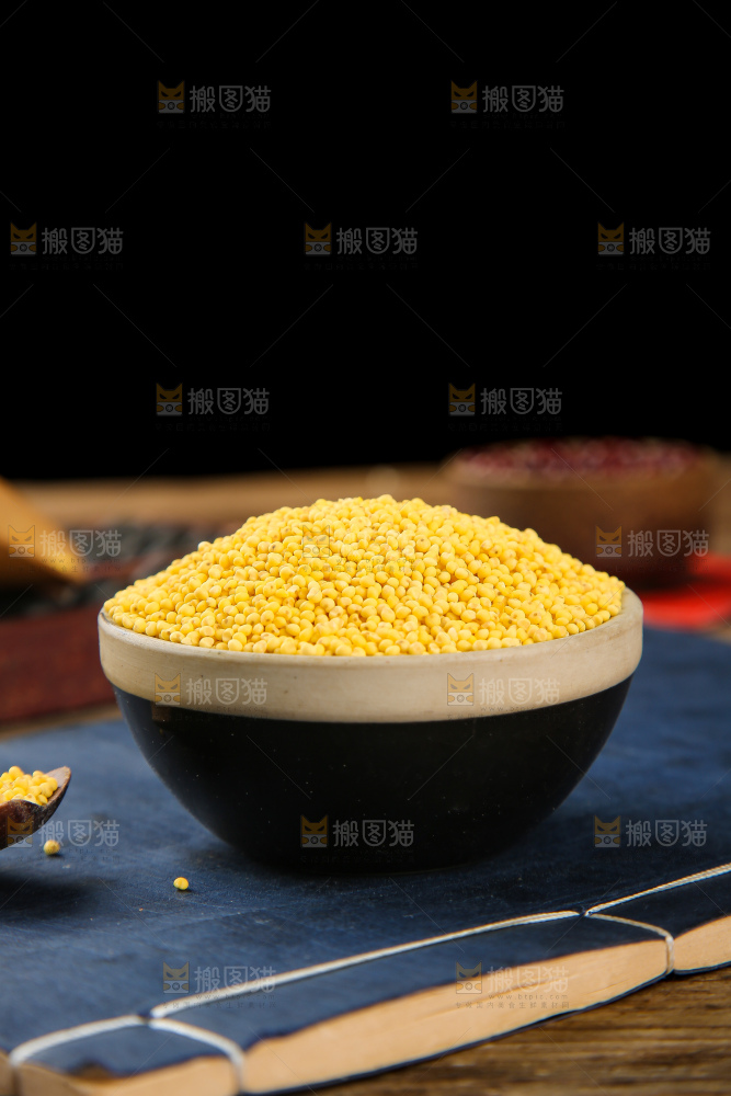 深底上的大黄米