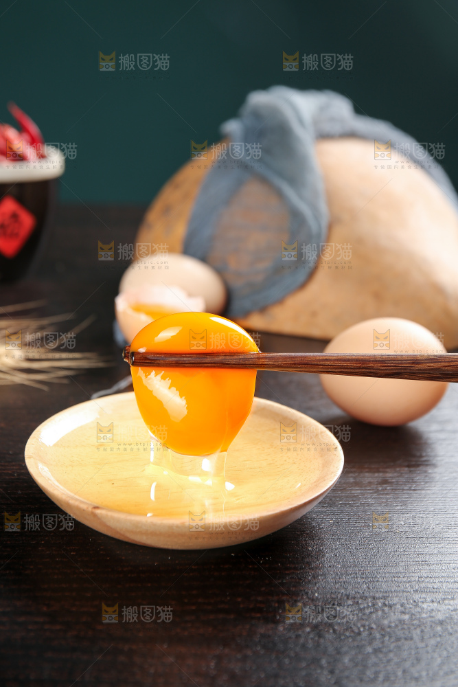 深底上的土鸡蛋