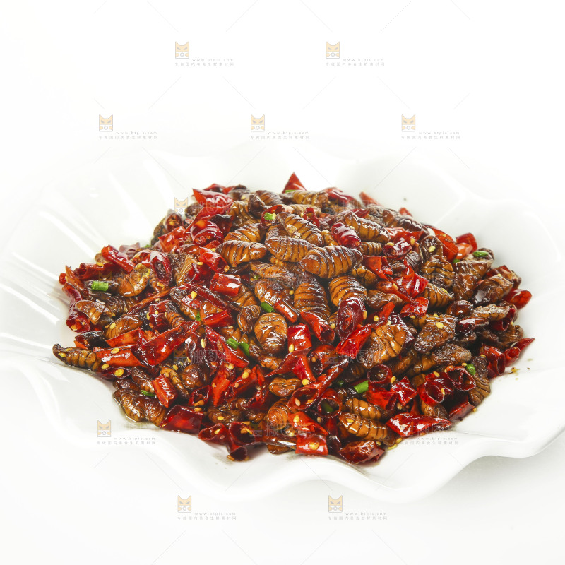 一盘干煸蚕蛹