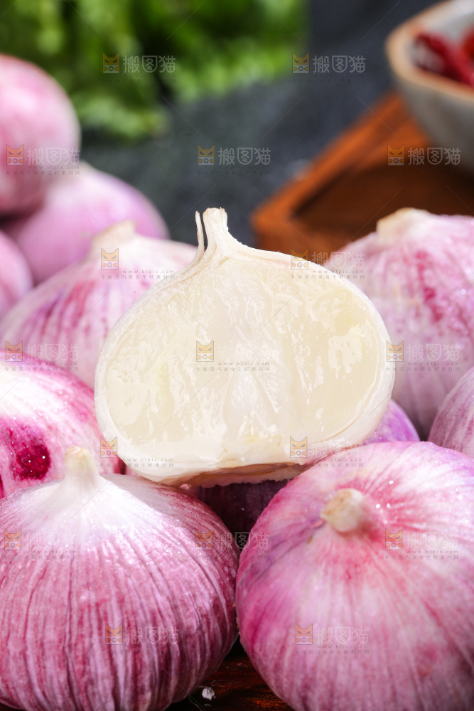 深底上的紫皮独蒜