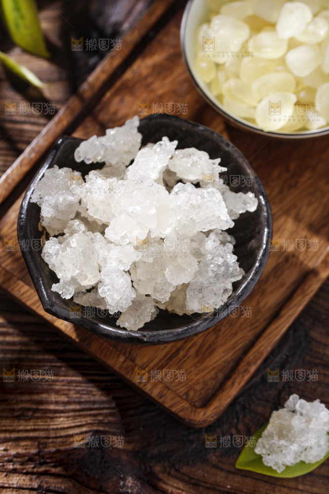 深底上的云南拉丝雪燕