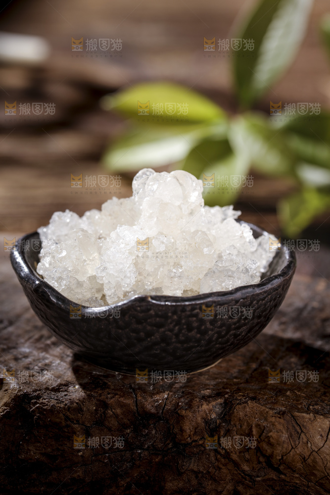 深底上的云南拉丝雪燕