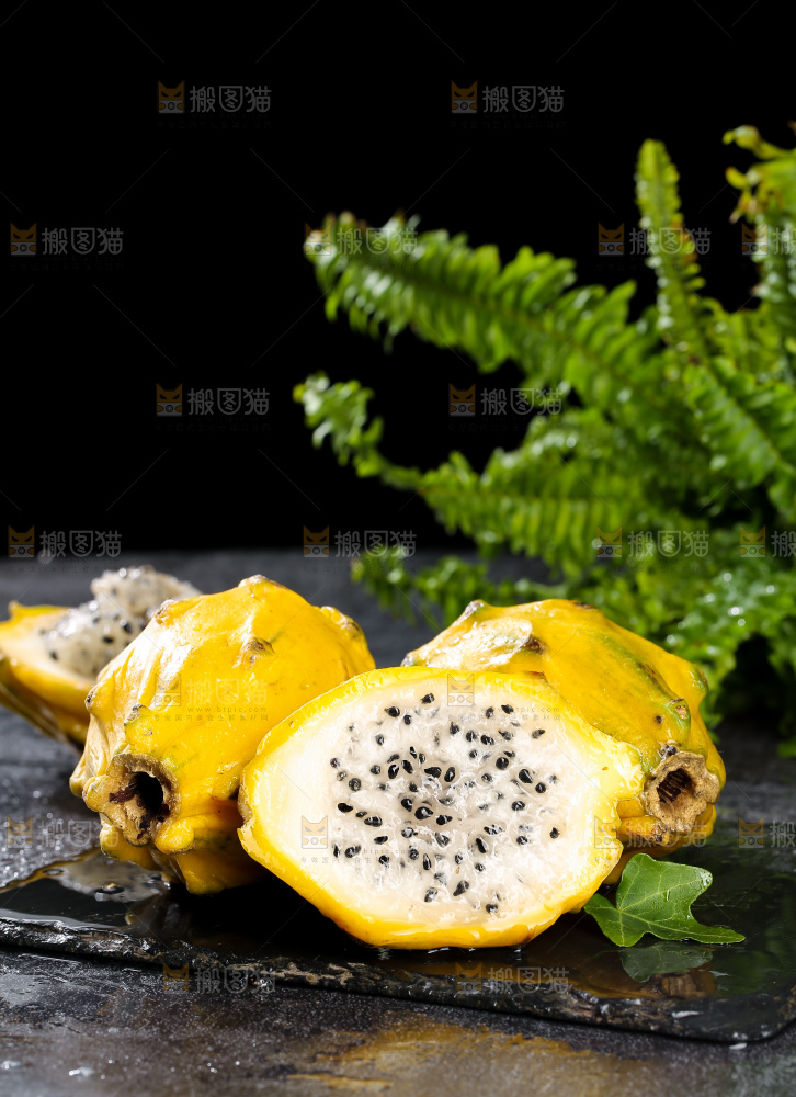 深底上的燕窝果