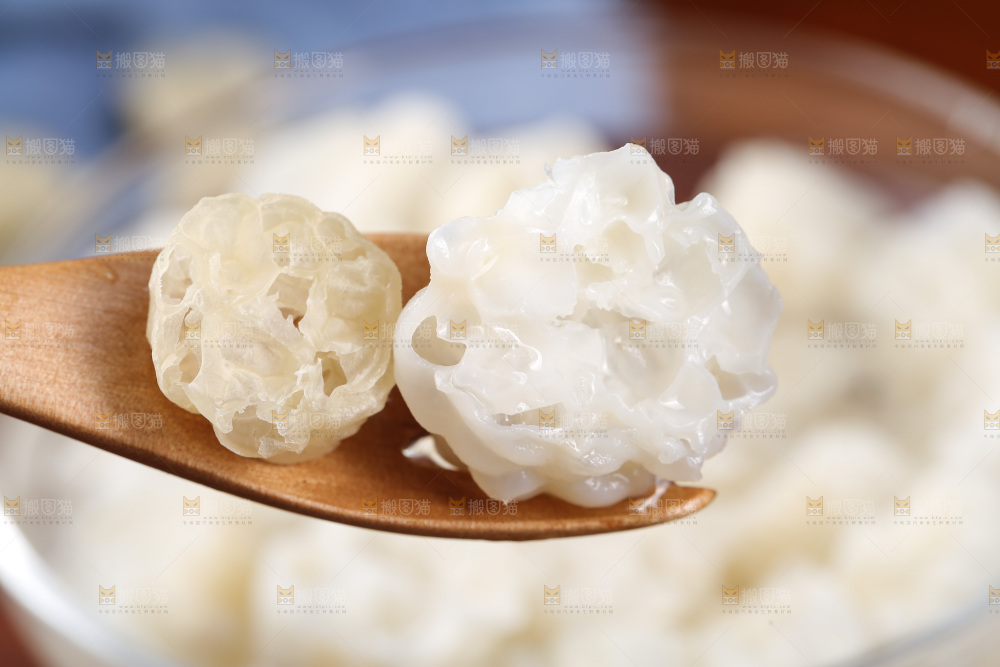 深底上的原味面藕