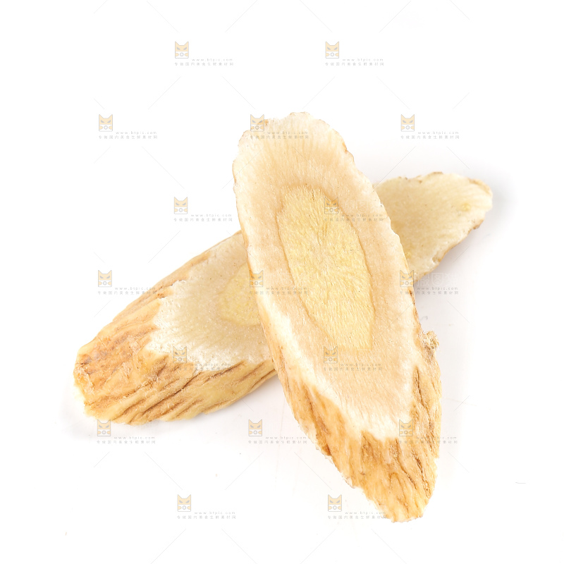 白底上摆放着黄芪