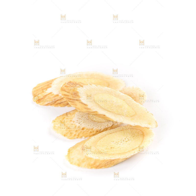白底上摆放着黄芪
