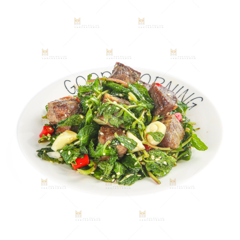 盘子里的薄荷牛肉