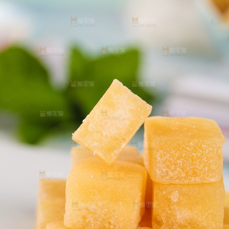 浅底上的梨膏糖