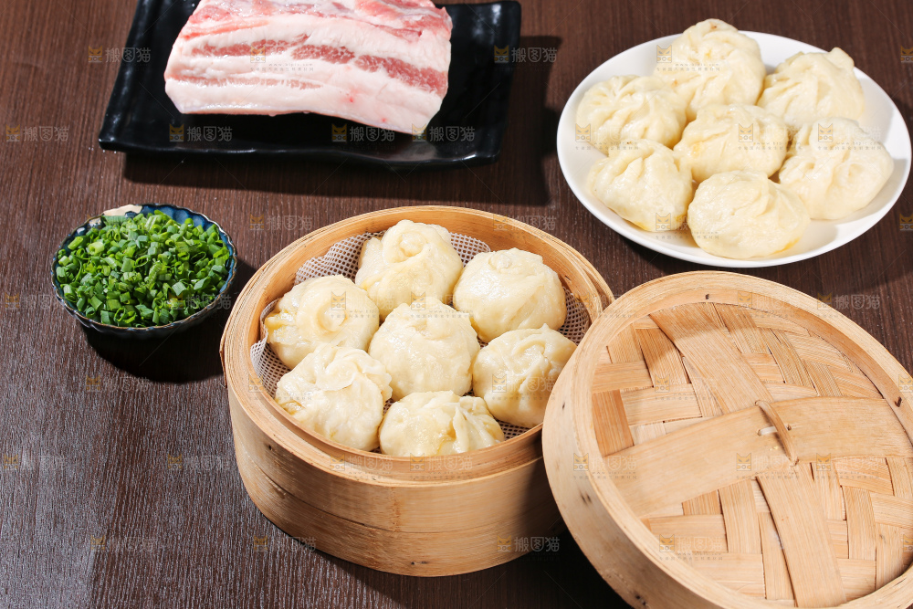 深底上的杭州小笼包