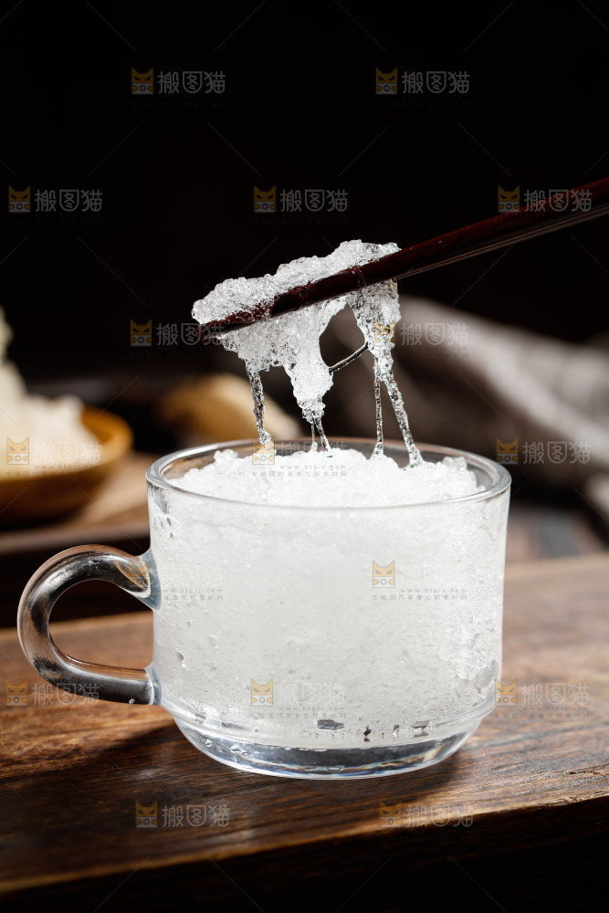 深底上的云南拉丝雪燕