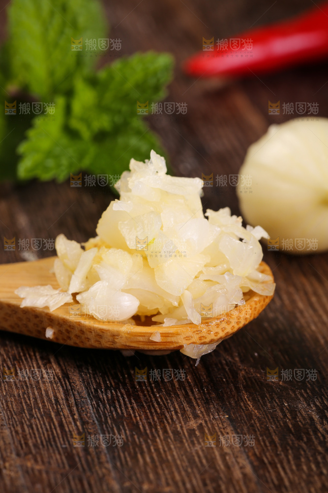 深底上的藠头籽