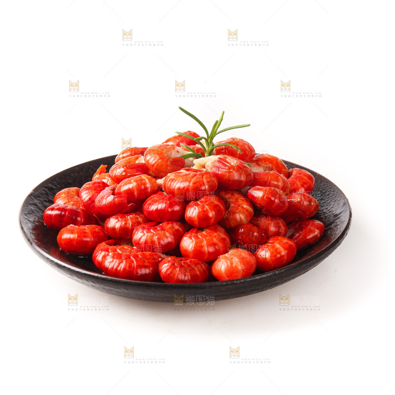 白底上的虾尾