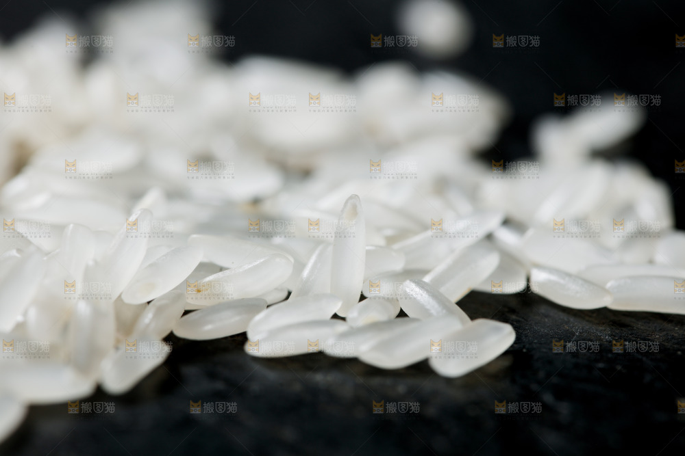 深底上的五常大米