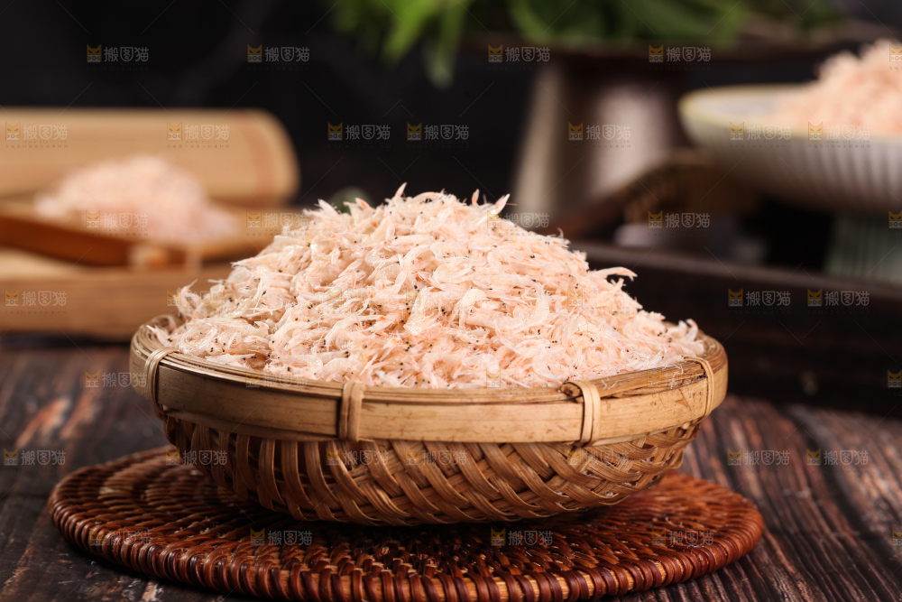 深底上的虾米皮