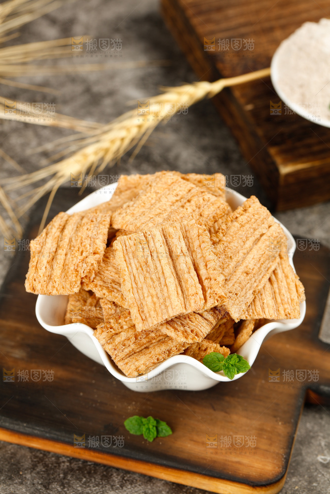 深底上的荞麦酥