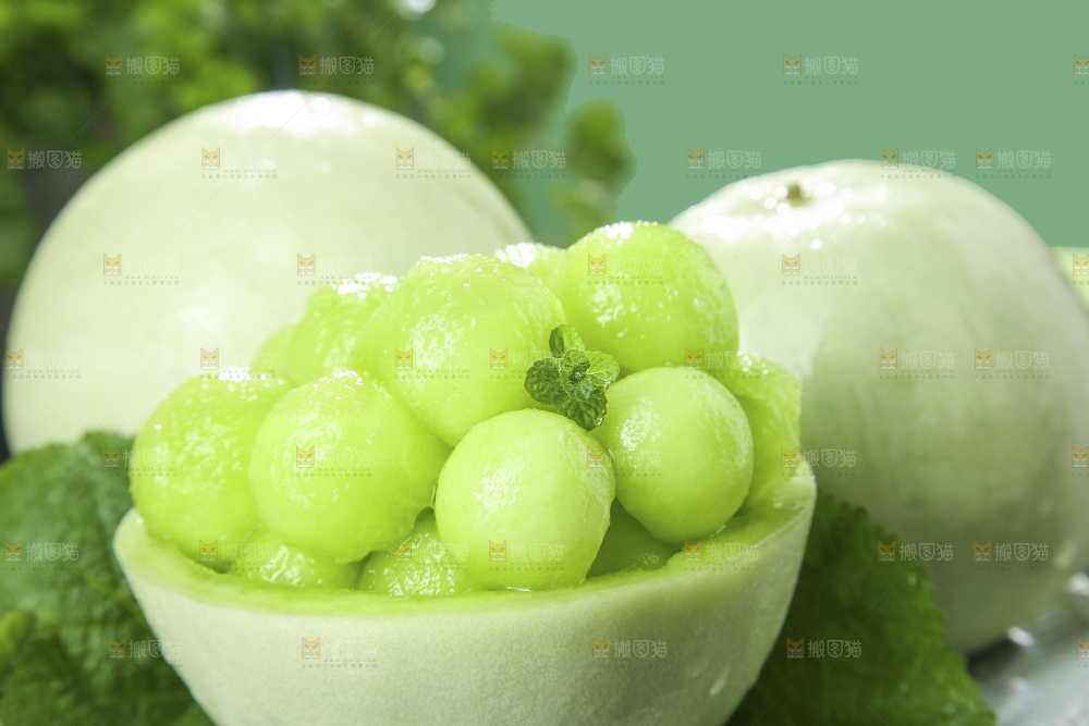深底上的玉菇甜瓜