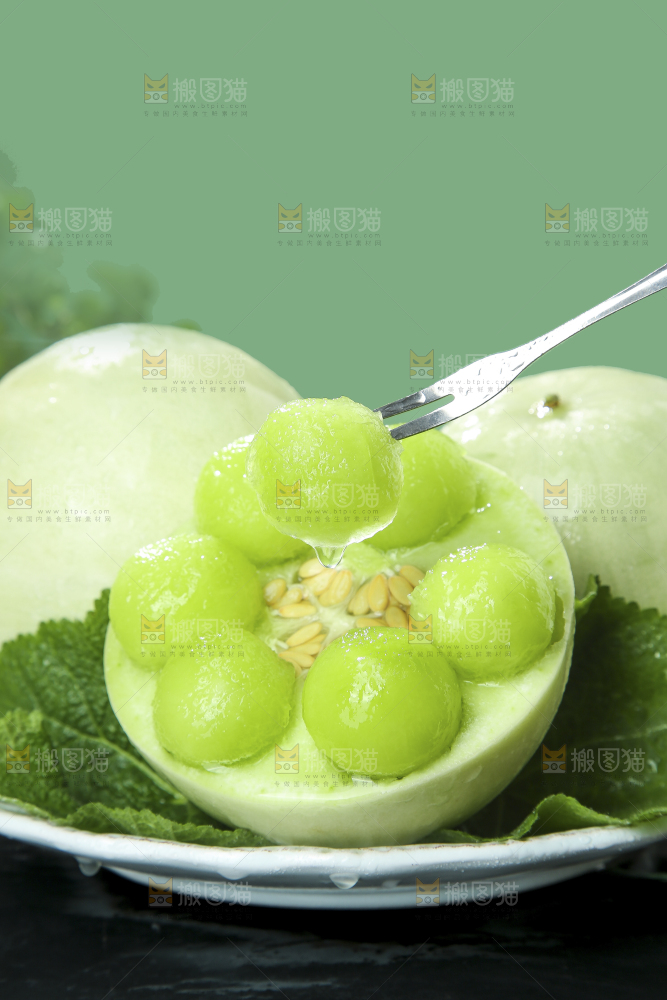 深底上的玉菇甜瓜