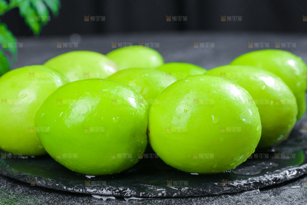 深底上的贵妃枣