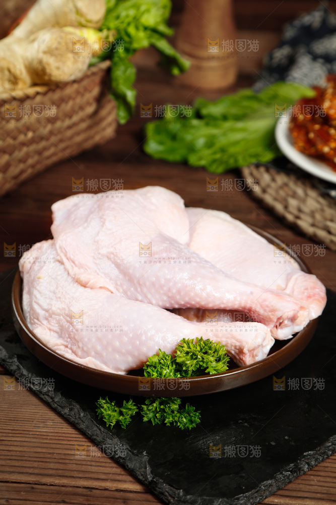 深底上的大鸡腿
