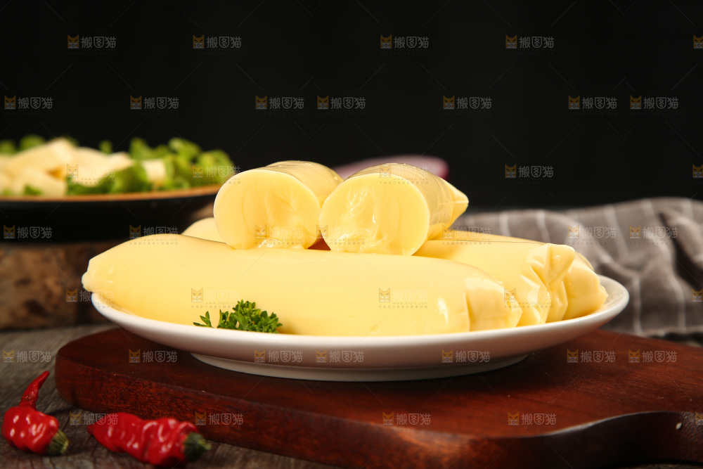 深底上的鸡蛋豆腐